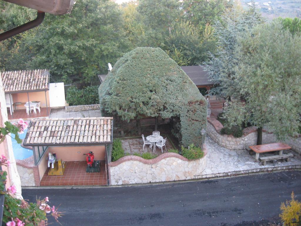 Parco Sogni D'Oro Aparthotel Montella Bilik gambar