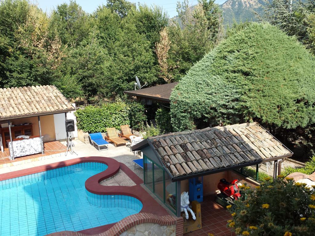 Parco Sogni D'Oro Aparthotel Montella Bilik gambar