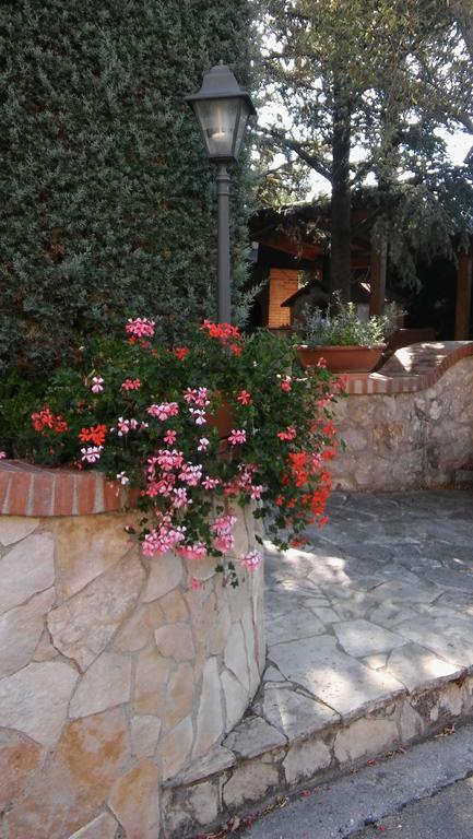 Parco Sogni D'Oro Aparthotel Montella Luaran gambar