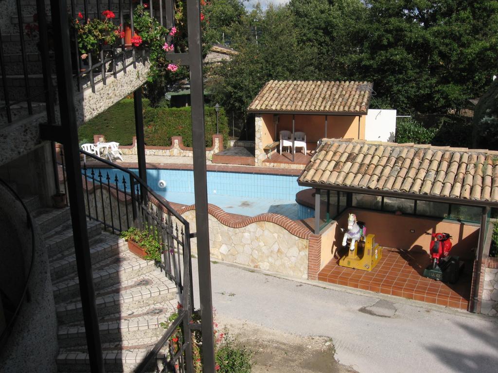 Parco Sogni D'Oro Aparthotel Montella Luaran gambar
