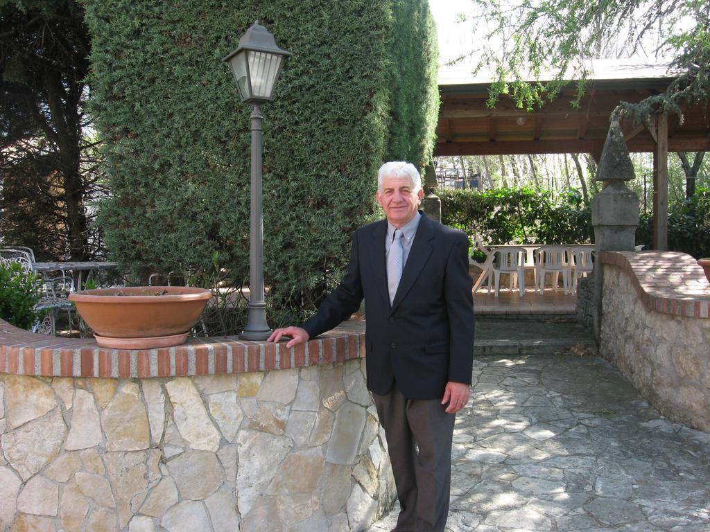 Parco Sogni D'Oro Aparthotel Montella Luaran gambar