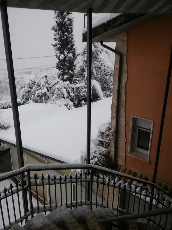 Parco Sogni D'Oro Aparthotel Montella Luaran gambar