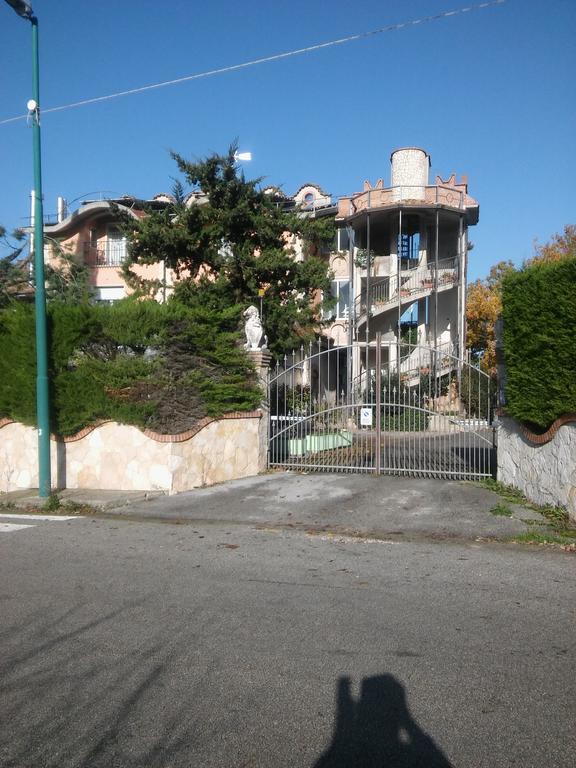 Parco Sogni D'Oro Aparthotel Montella Luaran gambar