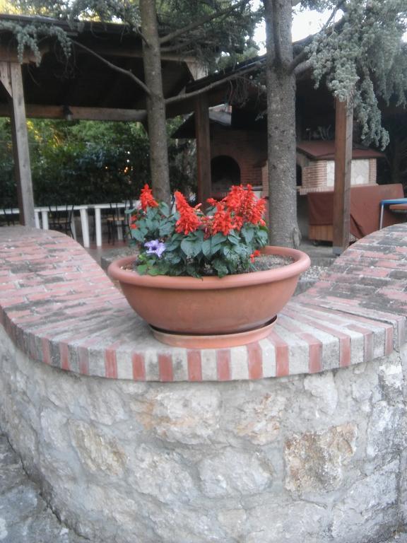 Parco Sogni D'Oro Aparthotel Montella Luaran gambar